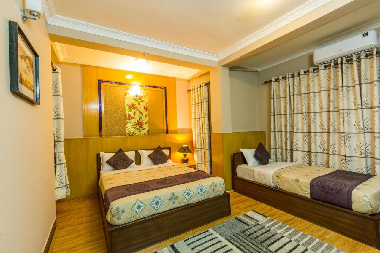 Hotel Acme Inn Kathmandu Buitenkant foto